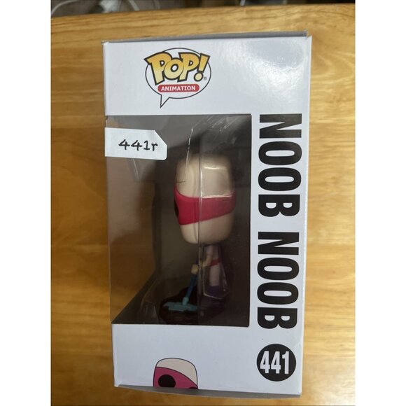 Funko Pop! Vinyl: Rick and Morty - Noob Noob #441 Animation Television - Picture 2 of 6